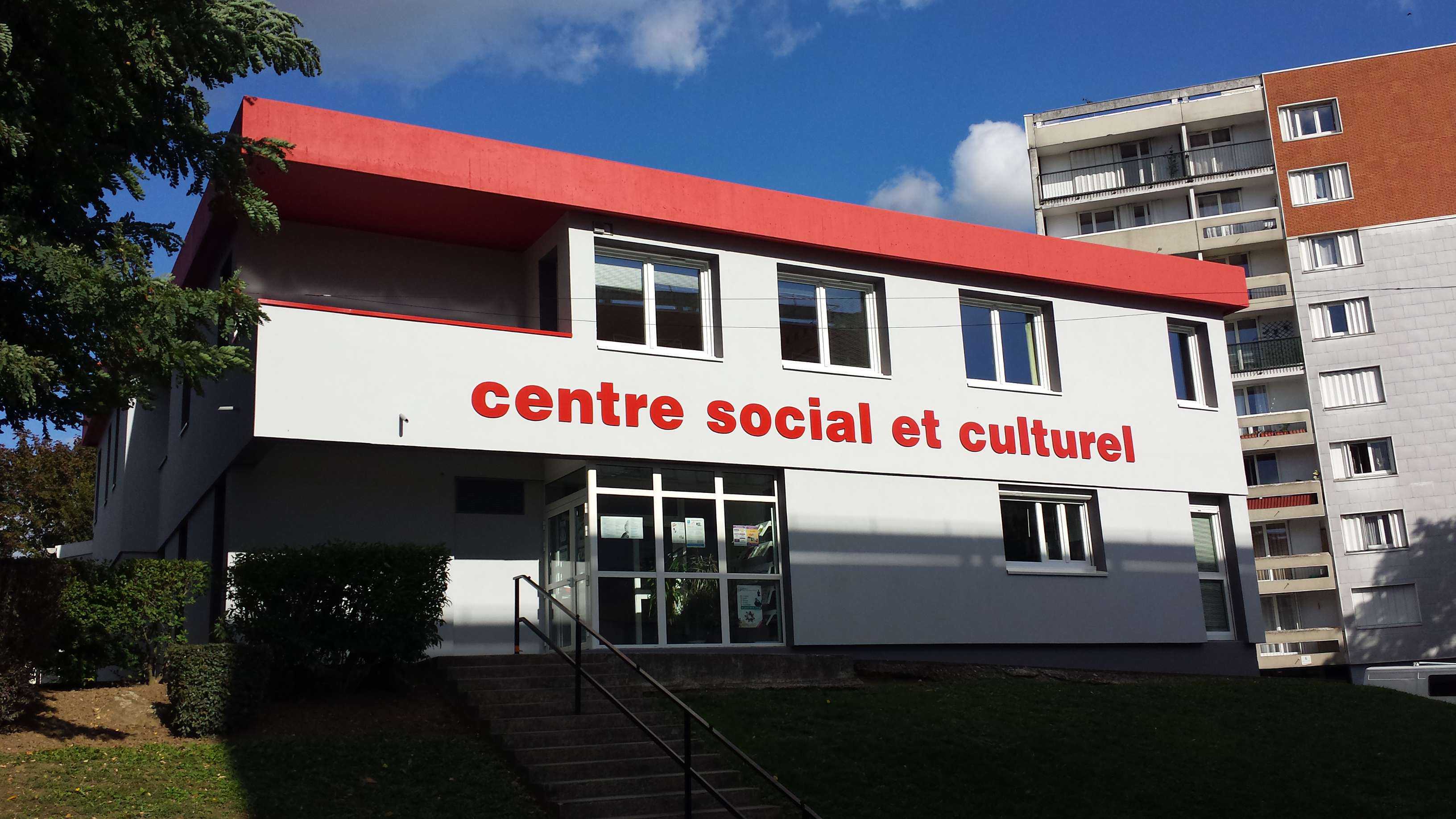 Un Centre Social C est Association Des Centres Sociaux Et 